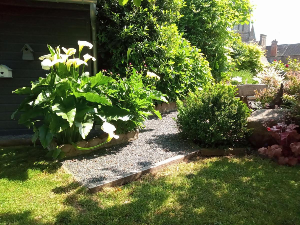 L'Attrape Coeurs Mantilly Exterior foto